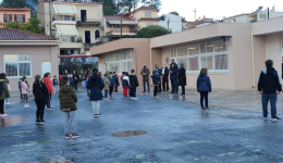 Στο ανακαινισμένο Δημοτικό Σχολείο κάνουν μάθημα από σήμερα οι μαθητές του Πεταλιδίου