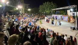 Με επιτυχία ολοκληρώθηκε το «25ο Φεστιβάλ Παραδοσιακών Χορών» στο αμφιθέατρο του πάρκου Μεσσήνης
